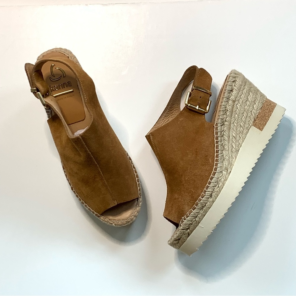 Kanna made in Spain suede sling back espadrille wedge. Beautiful sz 8/38.